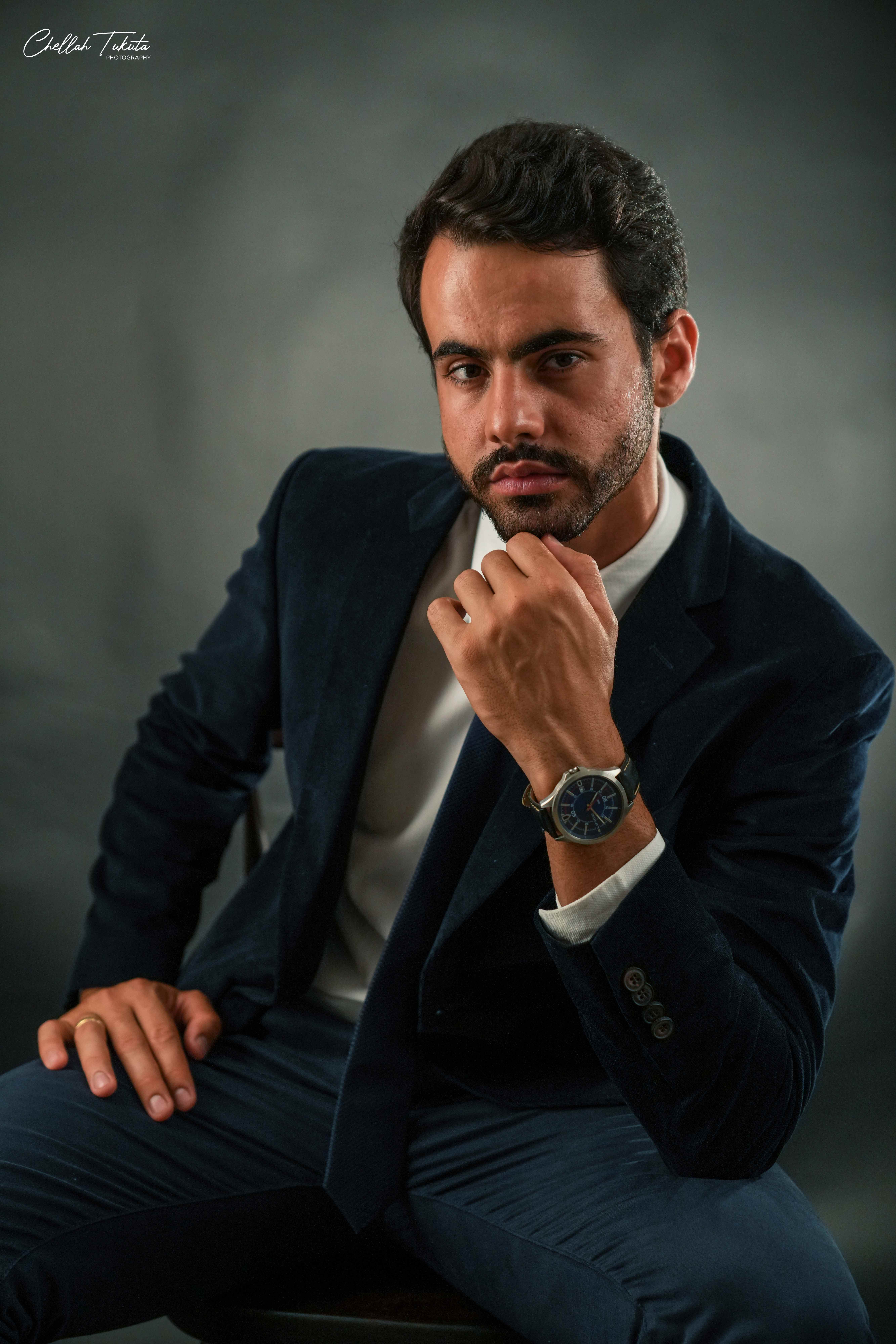 Professional portrait photography by Chellah Tukuta